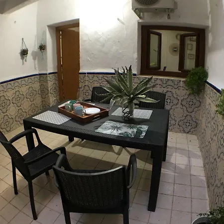 Апартаменты Apto El Clavo-con Parking Gratis *