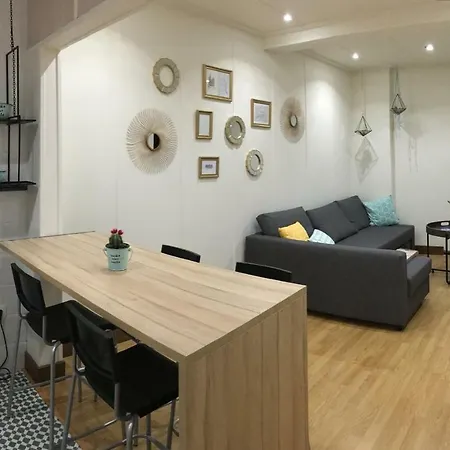 Apto El Clavo-con Parking Gratis Апартаменты