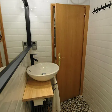 Apto El Clavo-con Parking Gratis *