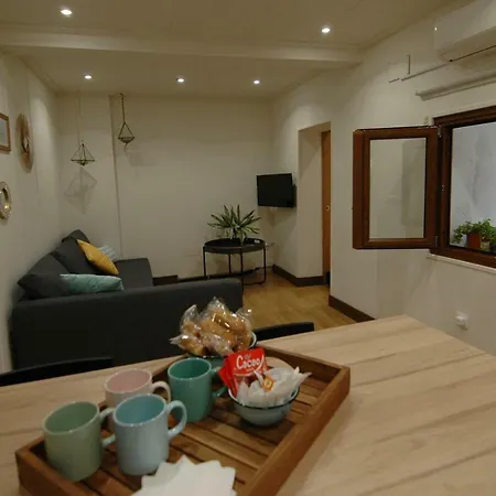 Apto El Clavo-con Parking Gratis *